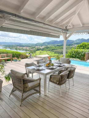 Villa Les Esperides, grand standing Vue Mer & Golf, proche plage